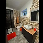 Holiday home Casa Tone Grdoselo