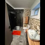 Casa Tone 펜션 Grdoselo
