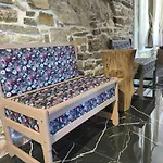 Casa Tone *