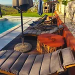 Casa Tone Grdoselo