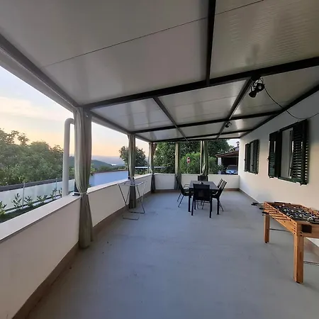 Casa Tone