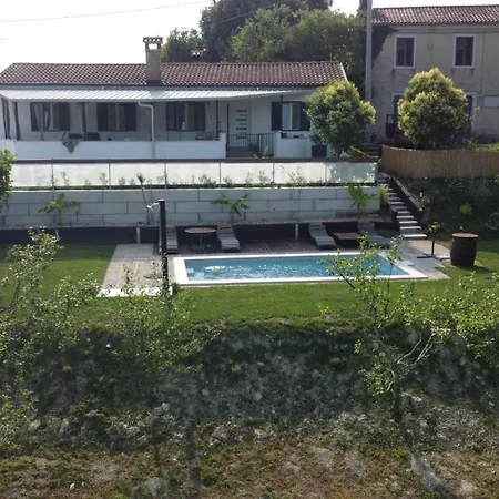 Сasa de vacaciones Casa Tone