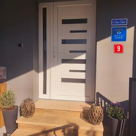 بيت للعطل Casa Tone *