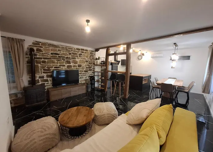 Casa Tone * Grdoselo